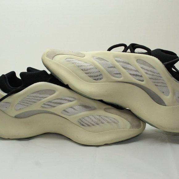 Adidas Yeezy 700 Ve Azael main image 4